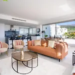 דירה Al-1214 Alcazaba Lagoon אסטפונה