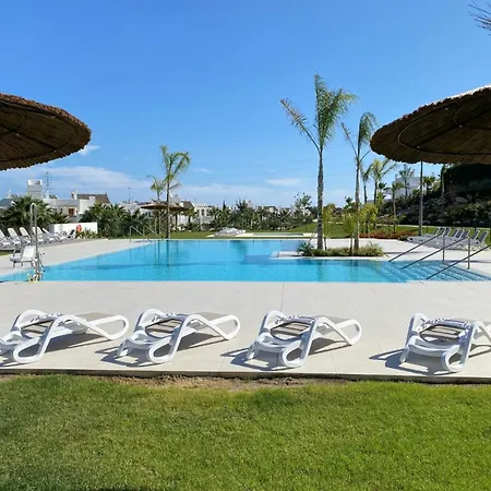 דירה Al-1214 Alcazaba Lagoon אסטפונה